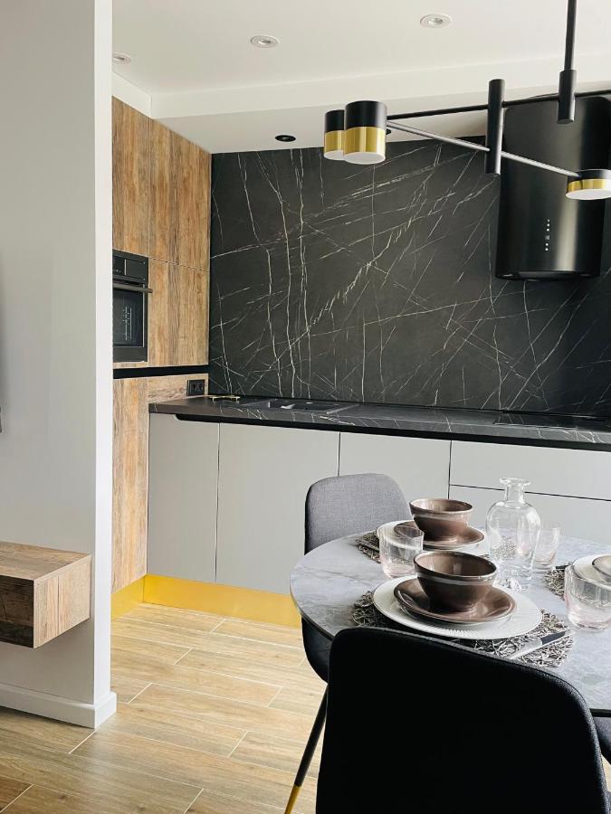 Siauliai 'Four Sisters' Apartment Luaran gambar